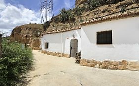 Cueva Solano